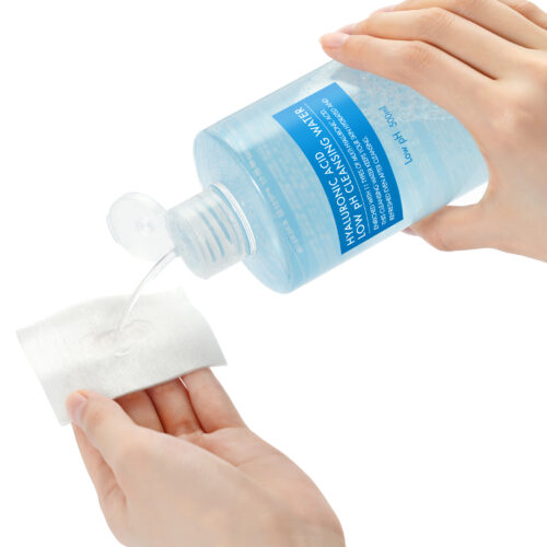 [Thelavicos] Hyaluronic Acid Low pH Cleansing Water 500ml - Imagen 3